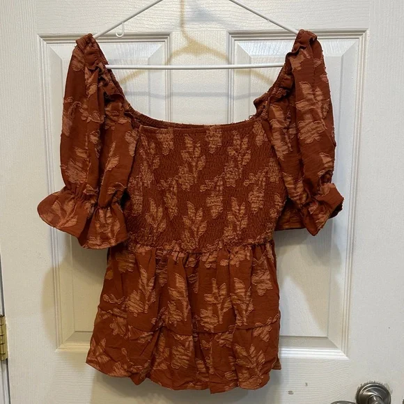 SHEIN Rust Floral Puff Sleeve Blouse - Picture 2 of 4
